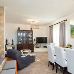 Apartman Marko Stanići